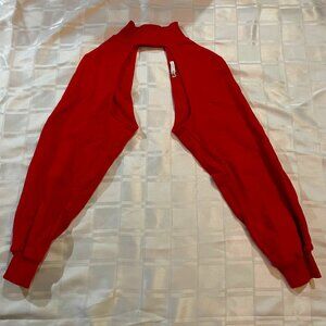 🎉 Bundle Deal: 4 for $20! 🎉 Cherrybomb red Zara shrug M